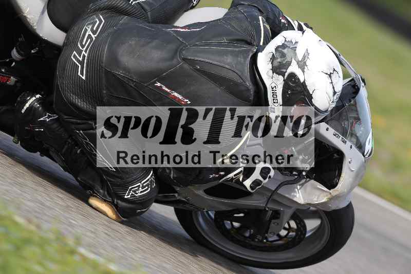 /Archiv-2023/06 10.04.2023 Moto Club Anneau du Rhin/Rouge Expert/97